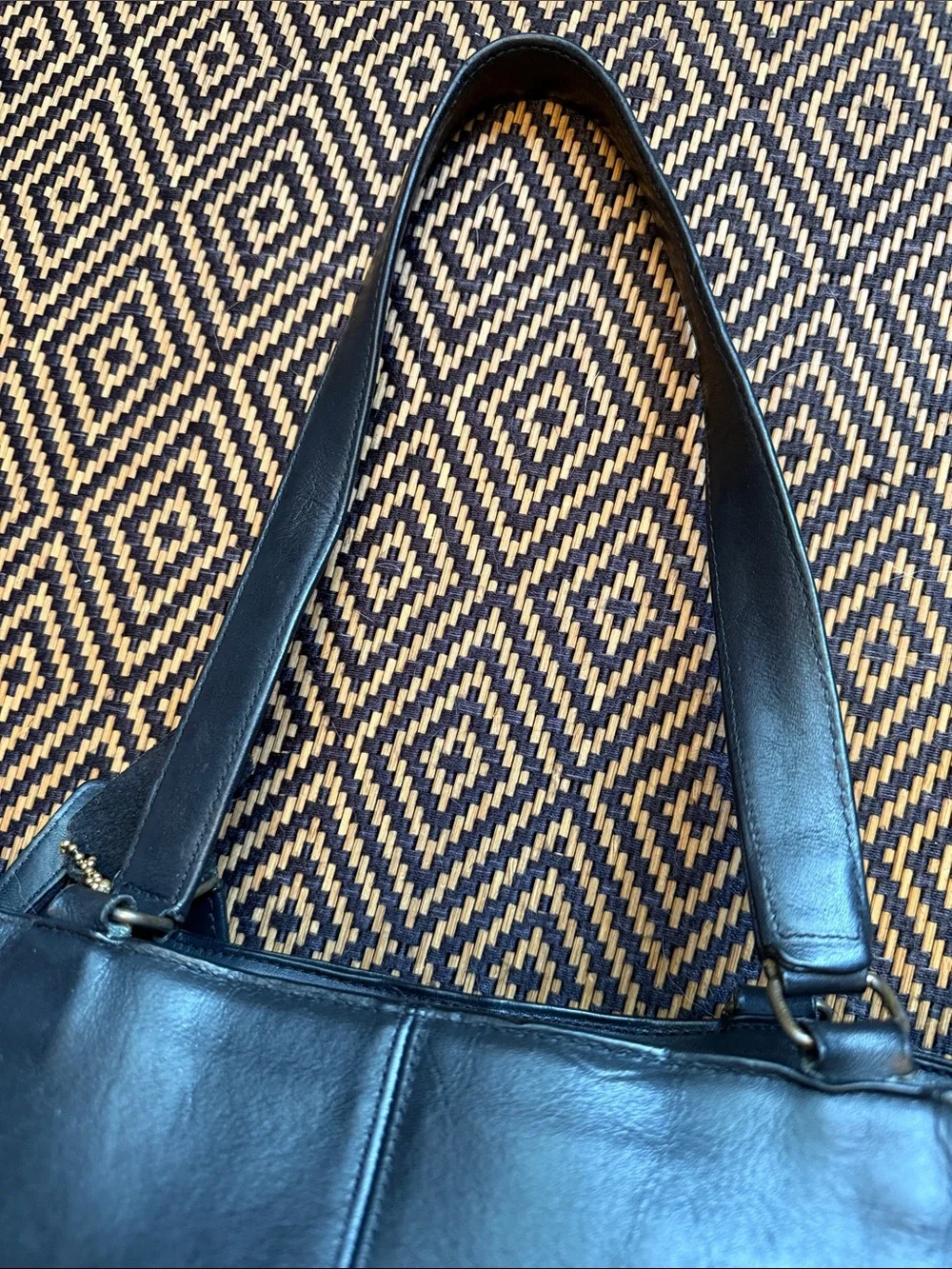Coach elegant black